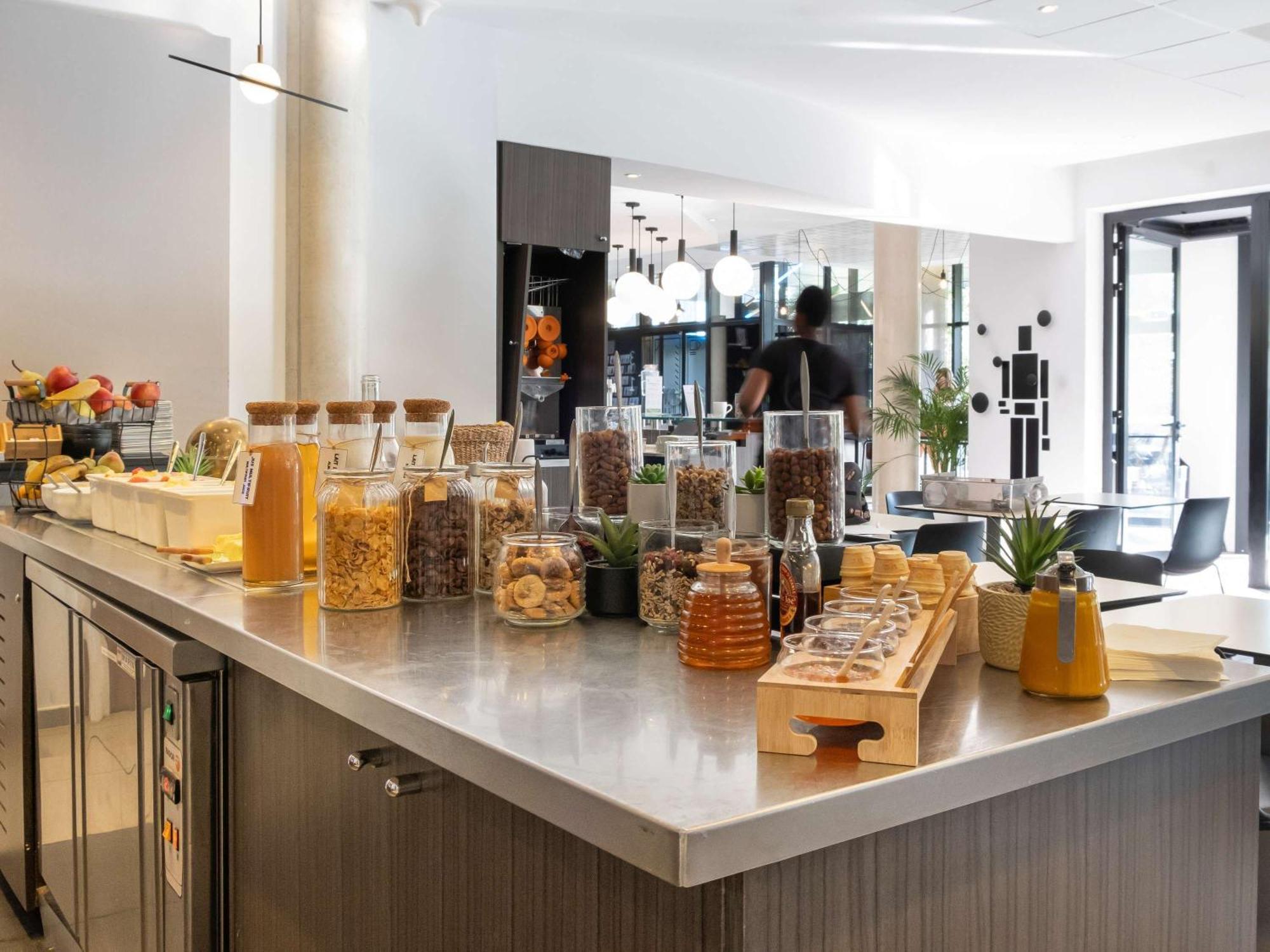 Ibis Styles Toulouse Cite Espace المظهر الخارجي الصورة