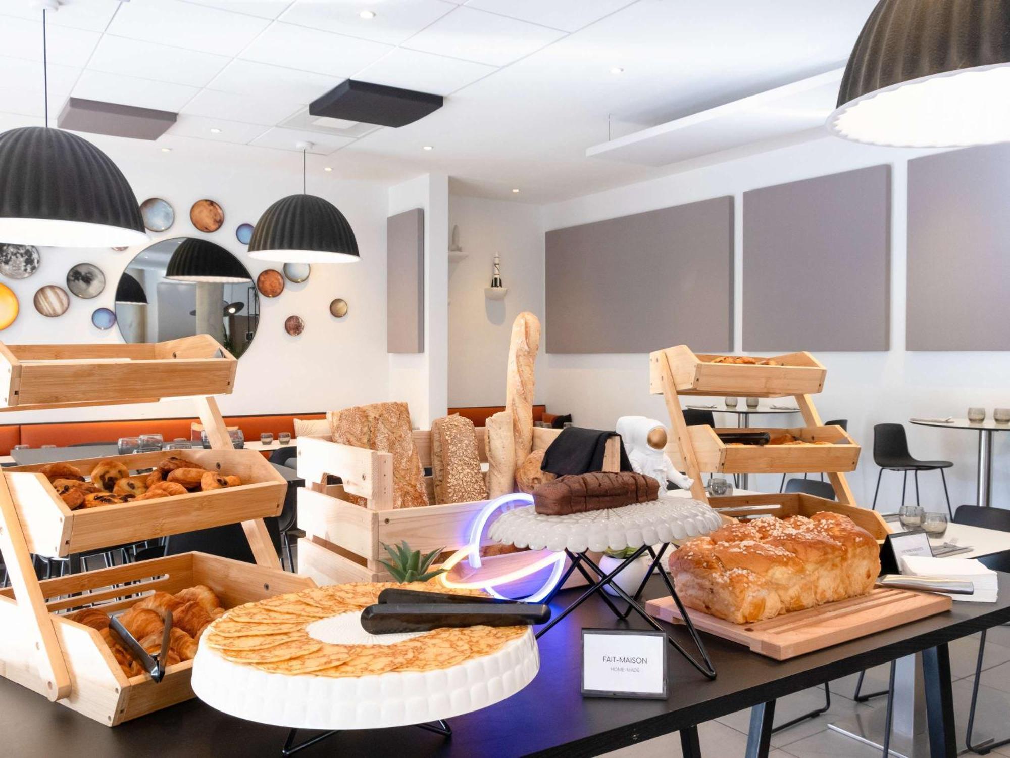 Ibis Styles Toulouse Cite Espace المظهر الخارجي الصورة