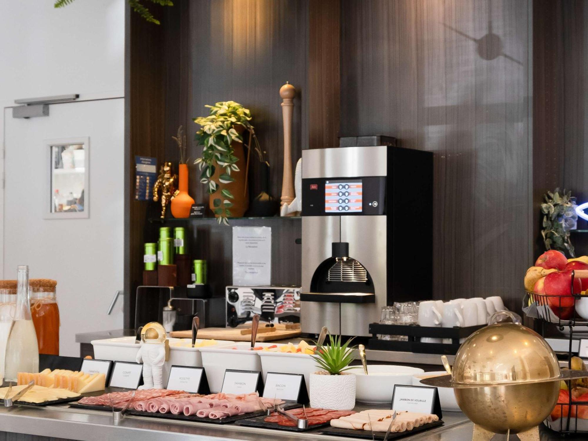 Ibis Styles Toulouse Cite Espace المظهر الخارجي الصورة