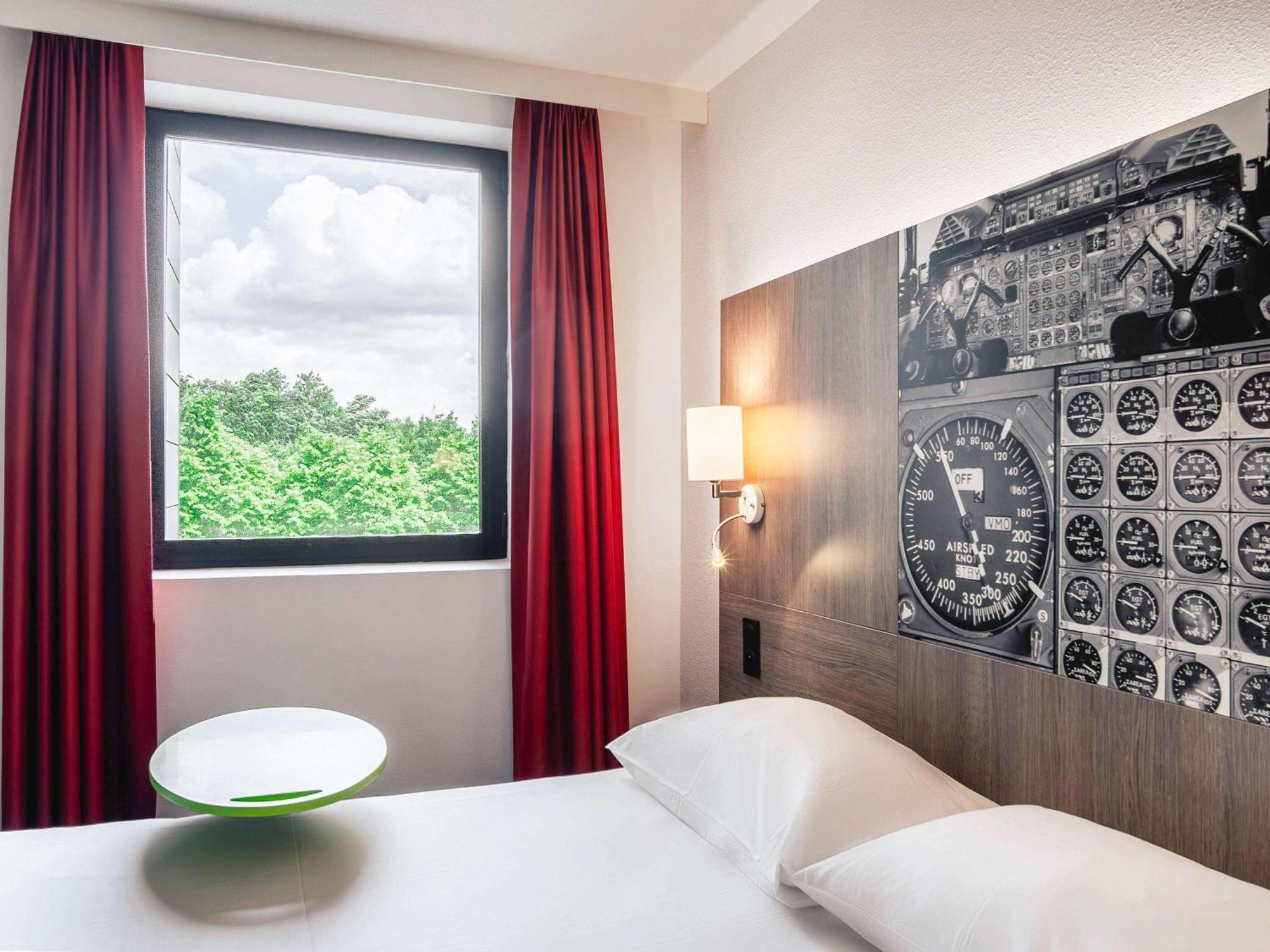 Ibis Styles Toulouse Cite Espace المظهر الخارجي الصورة