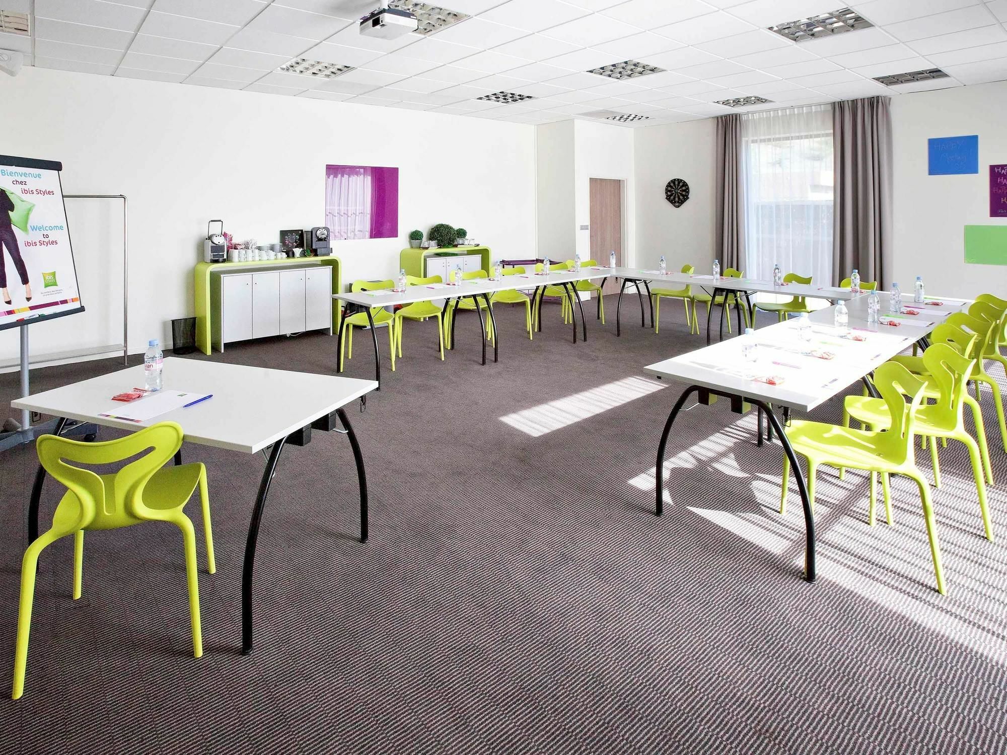 Ibis Styles Toulouse Cite Espace المظهر الخارجي الصورة